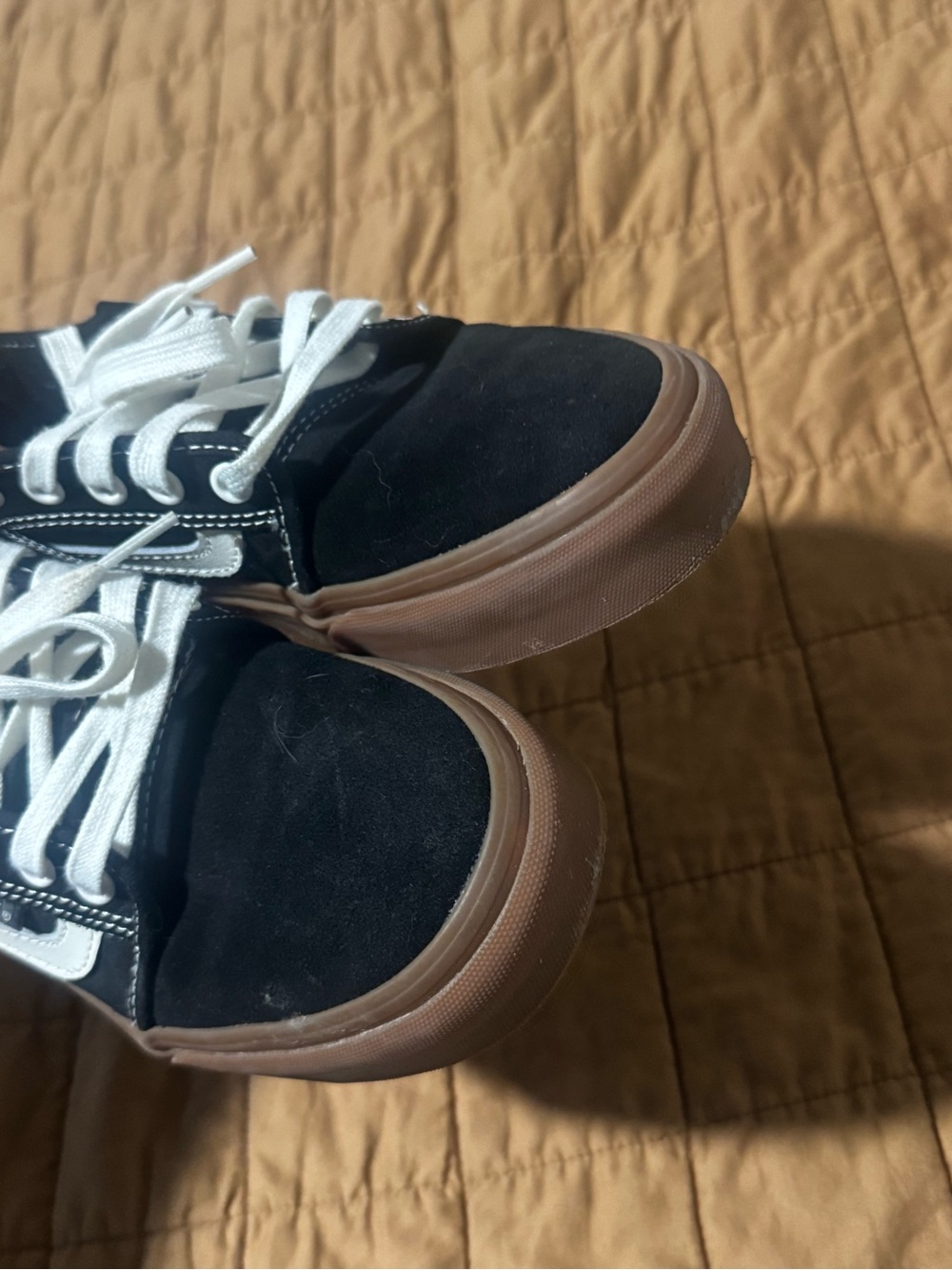 Vans - Picture 5 of 7